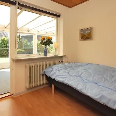 Holiday home Mats - 5-3km From The Sea In Nw Jutland By Interhome *